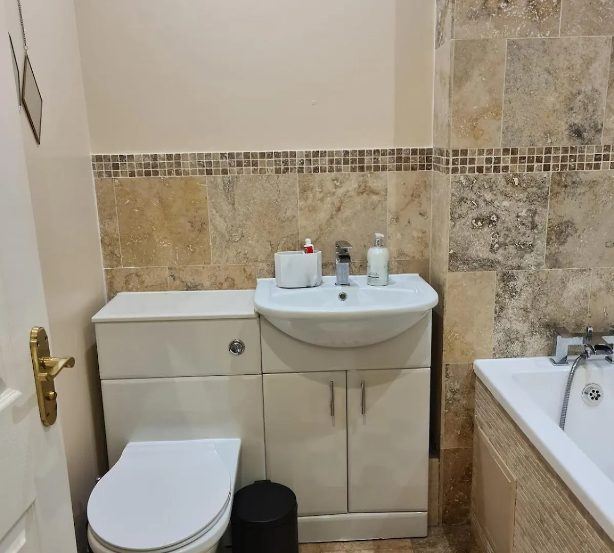 Holiday home Entire Two Bedroom Ravens Lodge Middlesbrough
