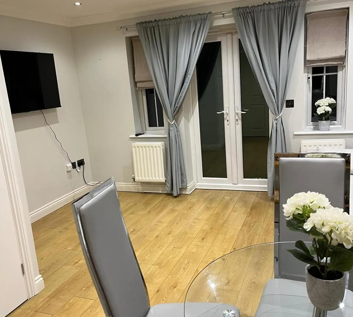 Entire Two Bedroom Ravens Lodge Middlesbrough Holiday home